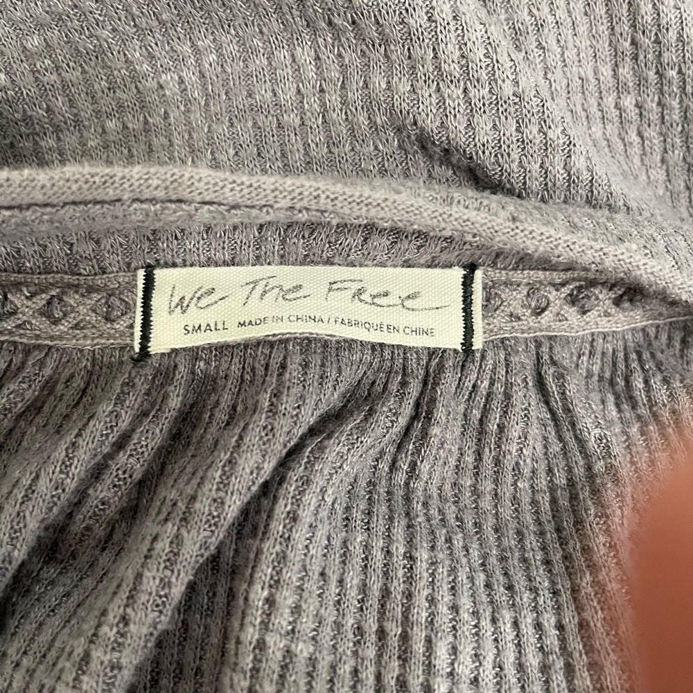 Free People We The Free Must Have Henley Top Tee Gray Size Small - Picture 11 of 12
